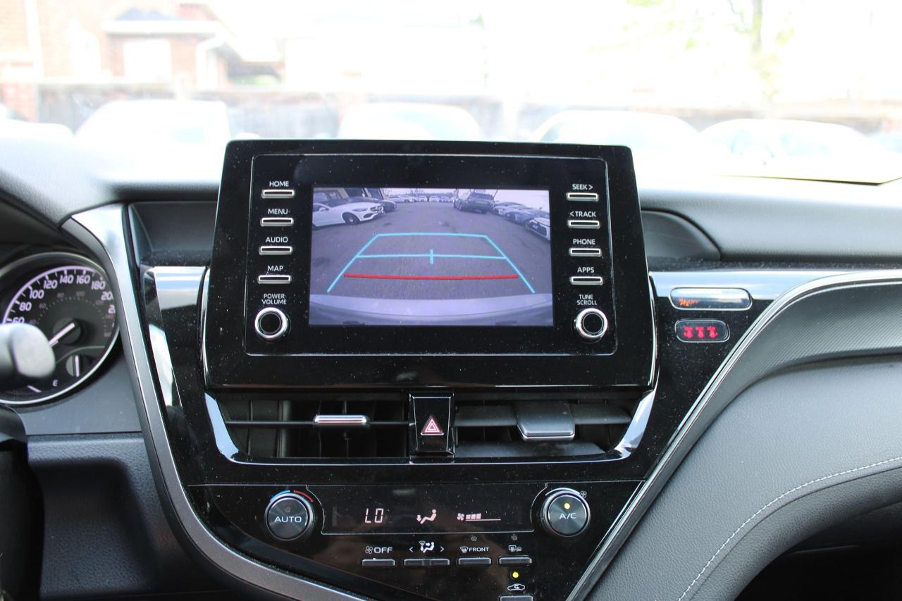 2022 Toyota Camry SE - Photo #13