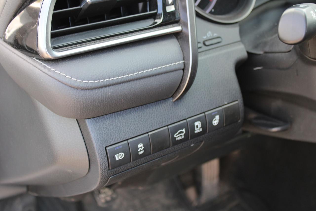 2024 Toyota Camry SE - Photo #15