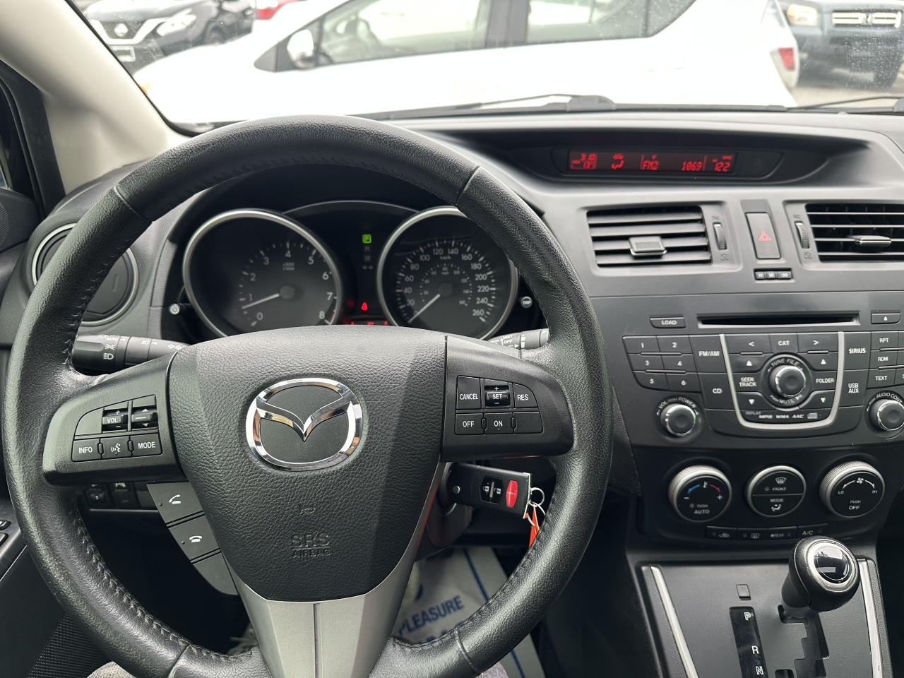 2016 Mazda MAZDA5 GT - Photo #13