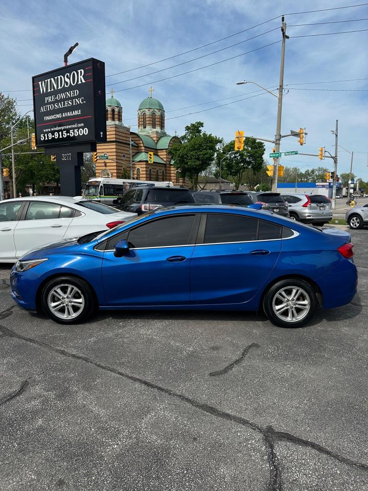 Used 2016 Chevrolet Cruze LT for sale in Windsor, ON