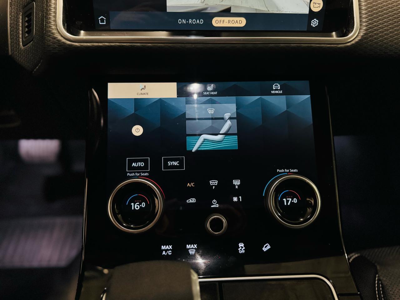 2021 Land Rover Range Rover Velar S - Photo #17