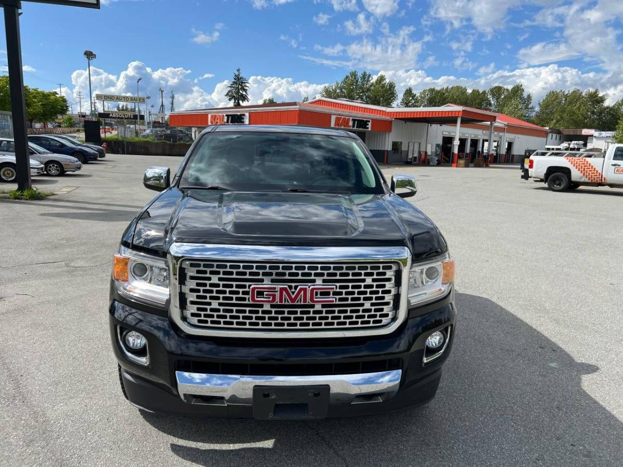 2020 GMC Canyon 4WD Denali - Photo #6