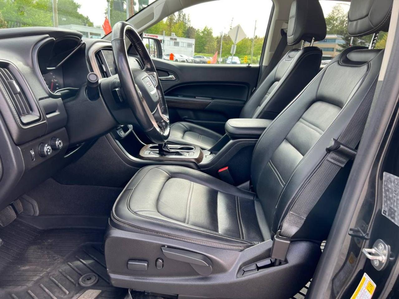 2020 GMC Canyon 4WD Denali - Photo #14