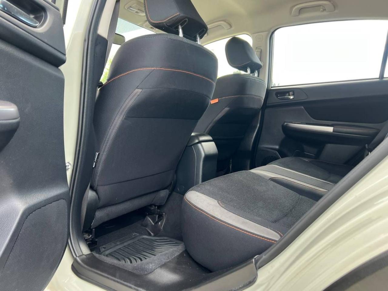 2016 Subaru Crosstrek 2.0i w/Touring Pkg - Photo #16