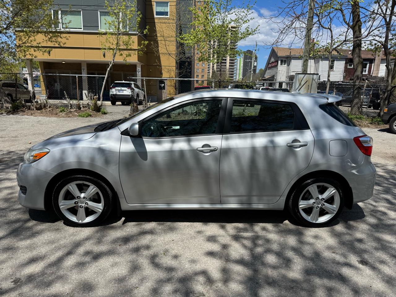 2010 Toyota Matrix XR - Photo #2