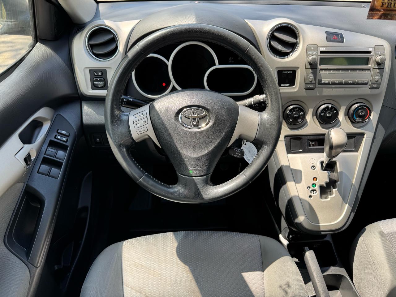 2010 Toyota Matrix XR - Photo #10