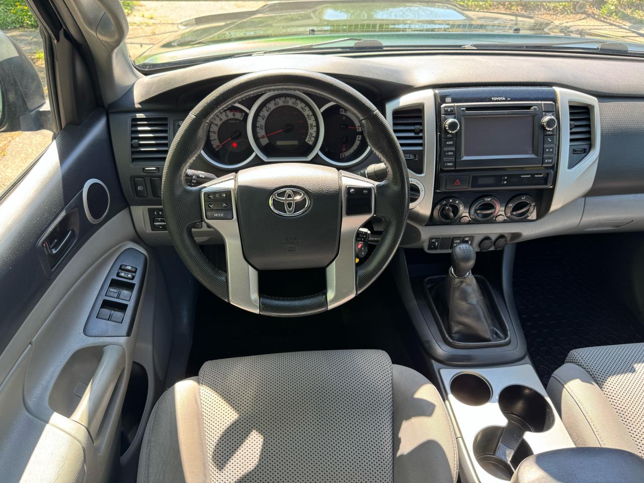 2013 Toyota Tacoma TRD 6-SPEED! - 4X4 - Photo #10
