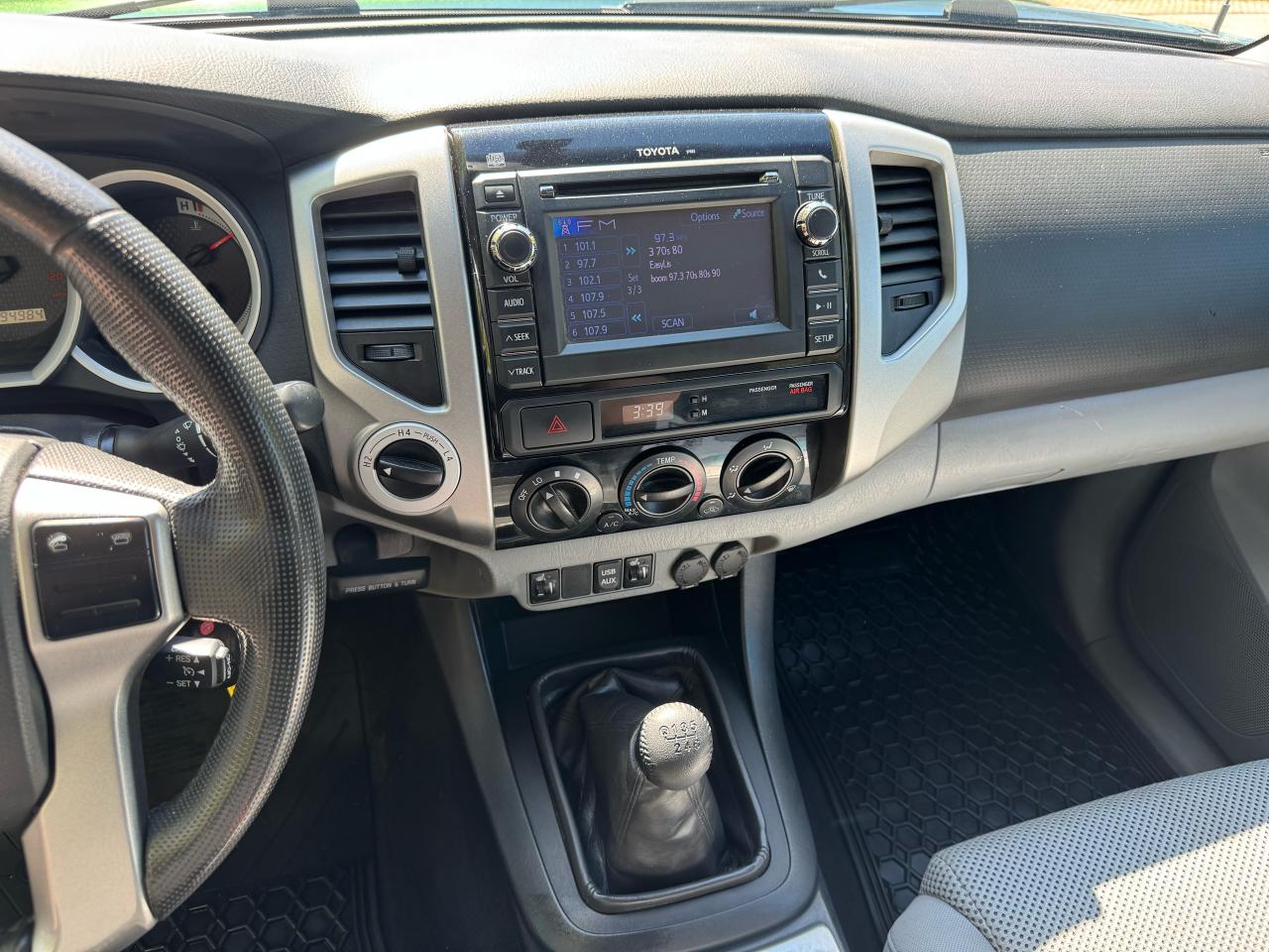 2013 Toyota Tacoma TRD 6-SPEED! - 4X4 - Photo #11