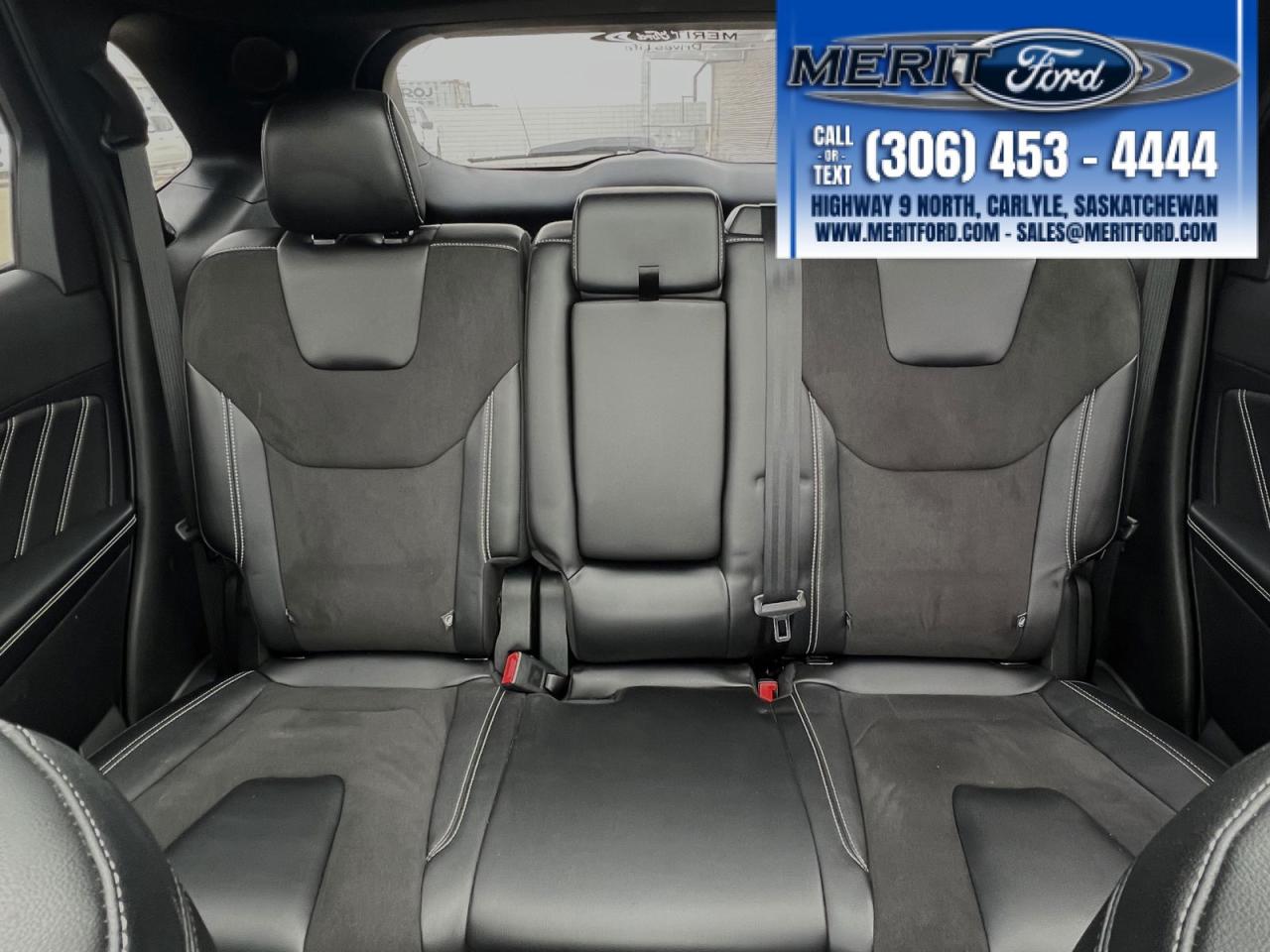 2022 Ford Edge ST Pre-Winter Clearance Sale Photo5