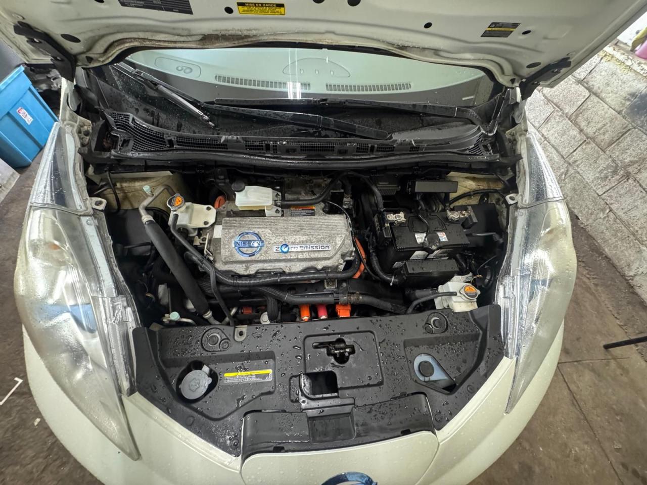 2012 Nissan Leaf SL, FULL ELECTRIC, ONLY 43,000KMS, GREAT SHAPE - Photo #16