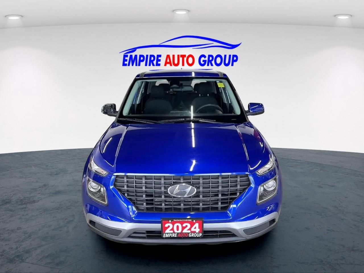 2024 Hyundai Venue SE Photo