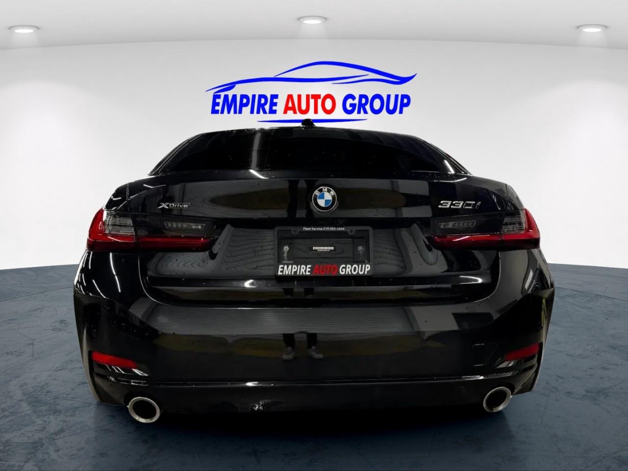 2023 BMW 3 Series 330i X Drive Photo4