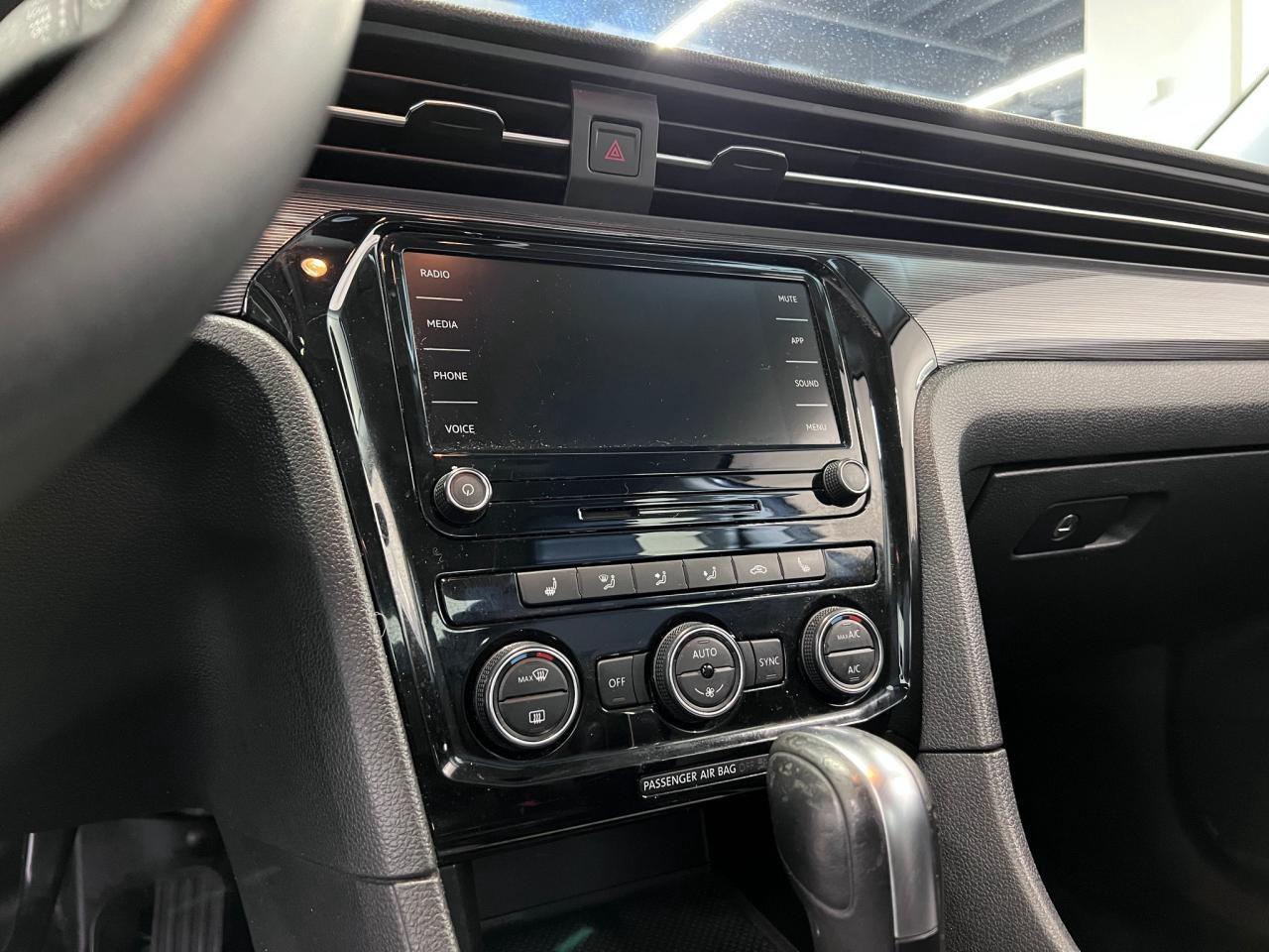 2021 Volkswagen Passat HIGHLINE Photo