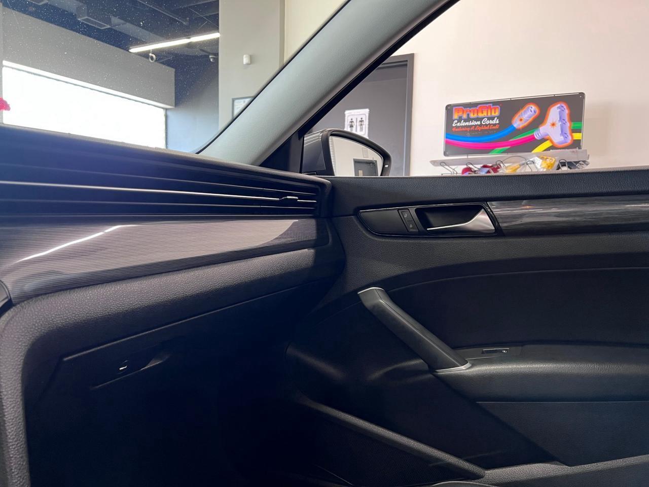 2021 Volkswagen Passat HIGHLINE Photo