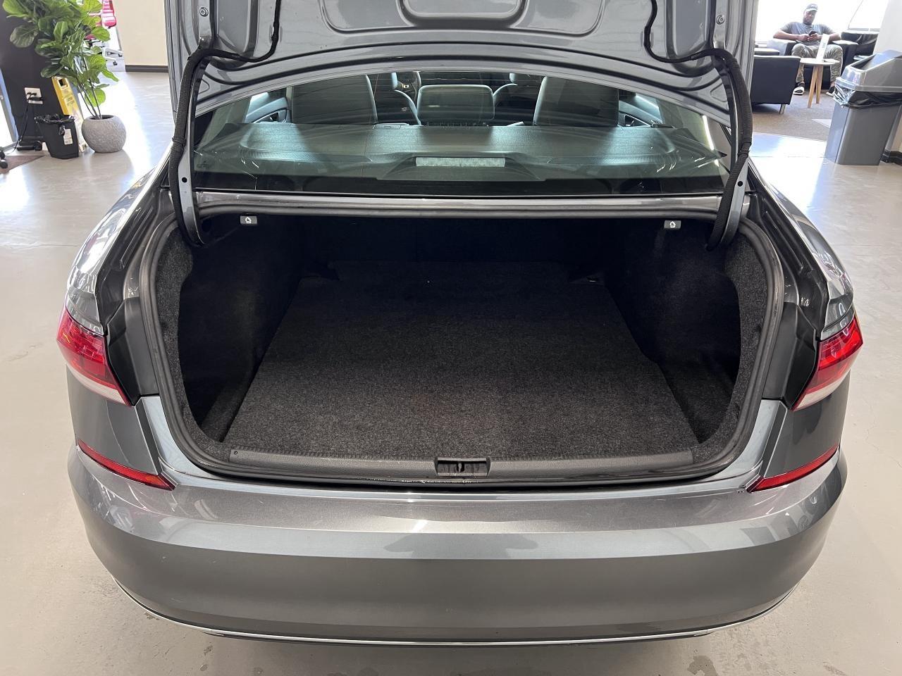 2021 Volkswagen Passat HIGHLINE Photo