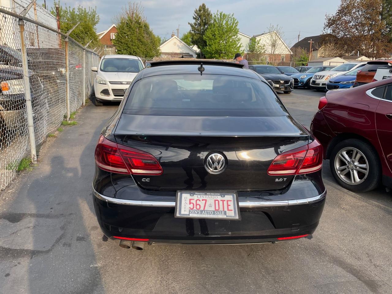 2015 Volkswagen Passat CC Sportline *LOW KM, LEATHER HEATED SEATS, SUNROOF* - Photo #6