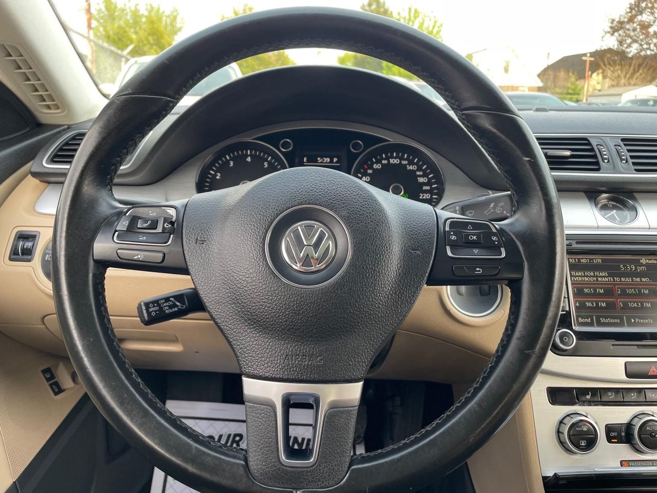 2015 Volkswagen Passat CC Sportline *LOW KM, LEATHER HEATED SEATS, SUNROOF* - Photo #13