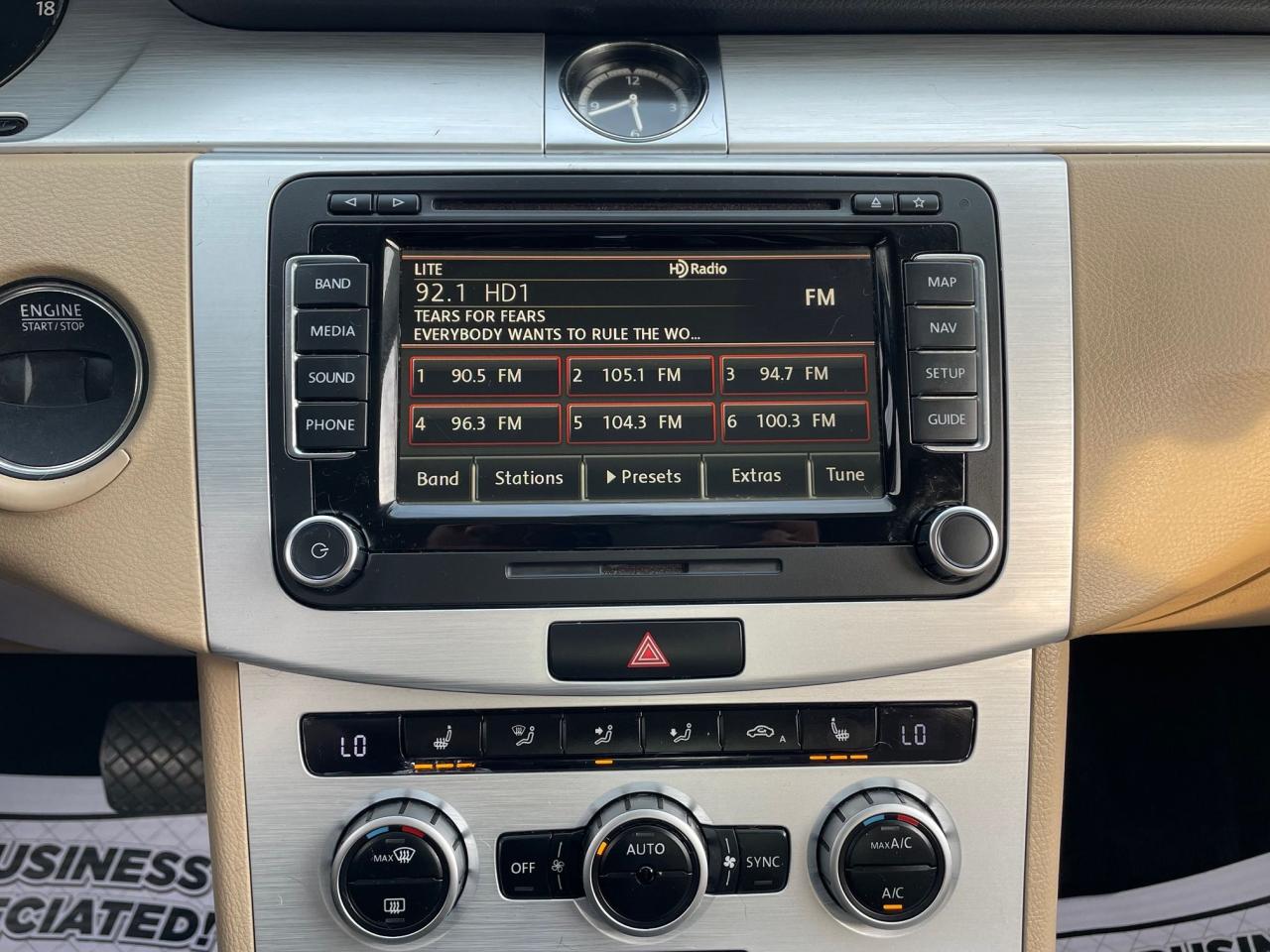 2015 Volkswagen Passat CC Sportline *LOW KM, LEATHER HEATED SEATS, SUNROOF* - Photo #16