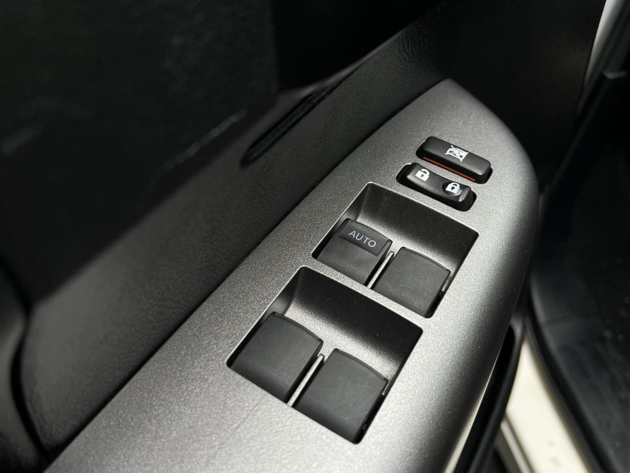 2013 Toyota Tundra 4X4 | CERTIFIED!!| TONNEAU COVER | A/C Photo