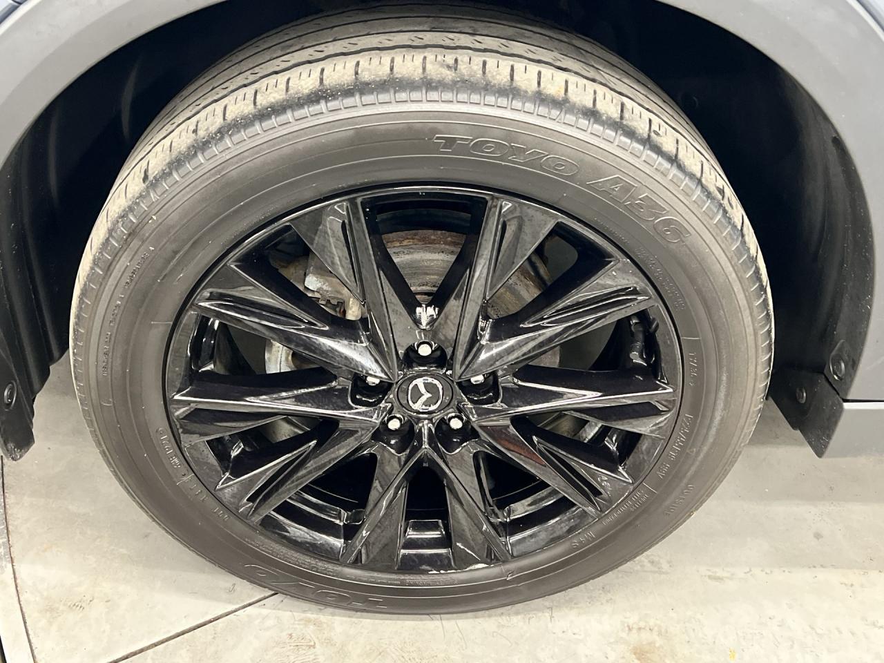 2021 Mazda CX-5 KURO AWD | RED LEATHER | SUNROOF | CARPLAY Photo