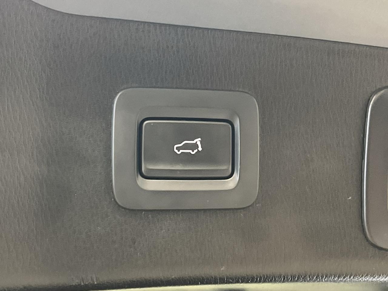 2021 Mazda CX-5 KURO AWD | RED LEATHER | SUNROOF | CARPLAY Photo