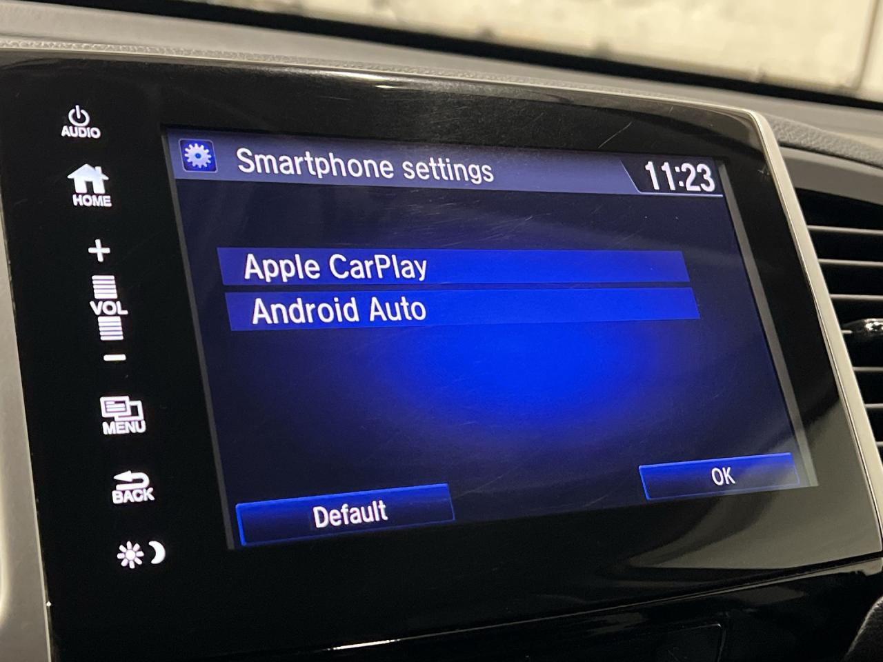 2018 Honda Pilot EX-L NAVI AWD | 8-PASS | HTD LEATHER |REMOTE START Photo