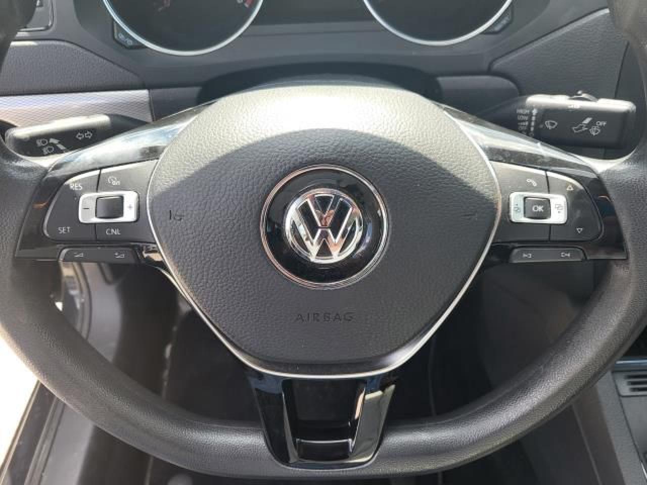 2016 Volkswagen Jetta 1.4T Photo10
