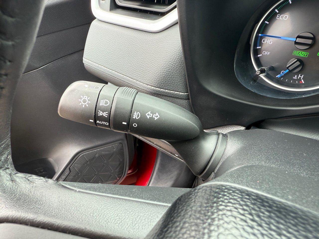 2021 Toyota RAV4 HYBRID Photo