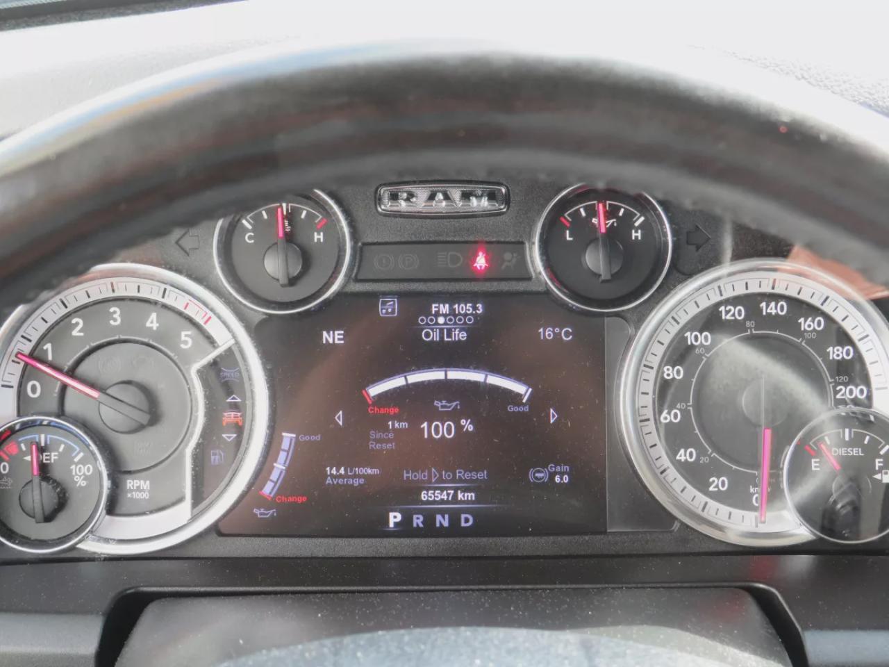 2017 RAM 1500 Big Horn (**ONE OWNER!!**CLEAN TITLE/NO ACCIDENTS!!**SAFETY/CERTIFIED!!**DIESEL!!**4WD**RUNNING BOARDS**TRAILER HITCH**TOW HOOKS**REMOTE START**NAVIGATION**REVERSE CAMERA**POWER SEATS**DIGITAL TOUCHSCREEN**HEATED SEATS/STEERING WHEEL**LEATHER WRAPPED STEE Photo