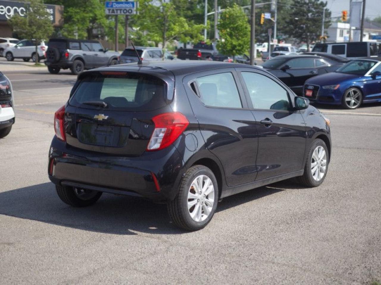 2017 Chevrolet Spark 1LT  **SUNROOF - APPLE CP** Photo4