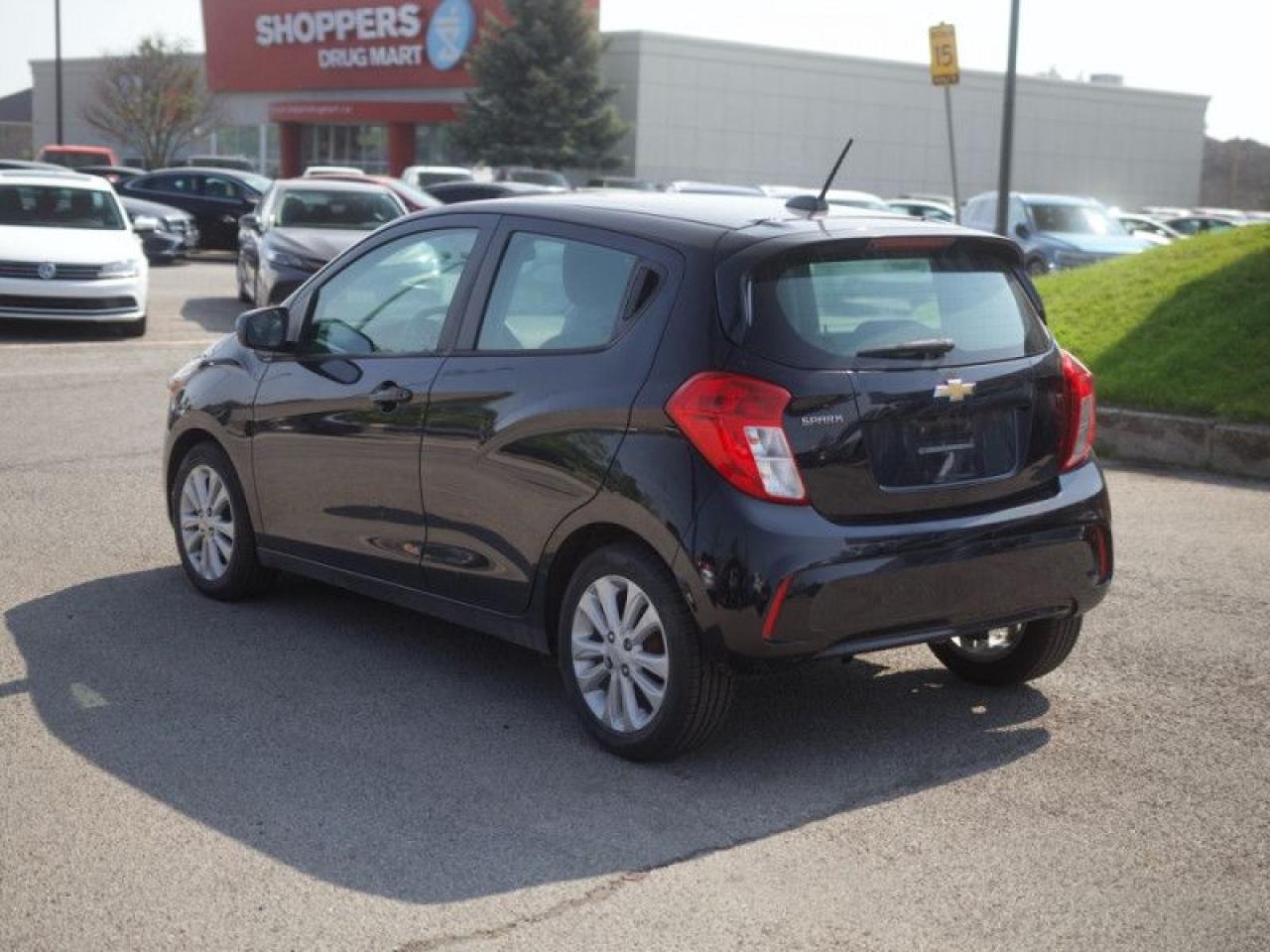 2017 Chevrolet Spark 1LT  **SUNROOF - APPLE CP** Photo3