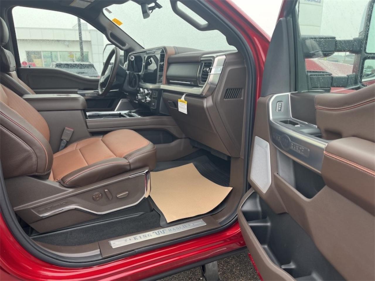 2025 Ford F-350 Super Duty King Ranch Photo5