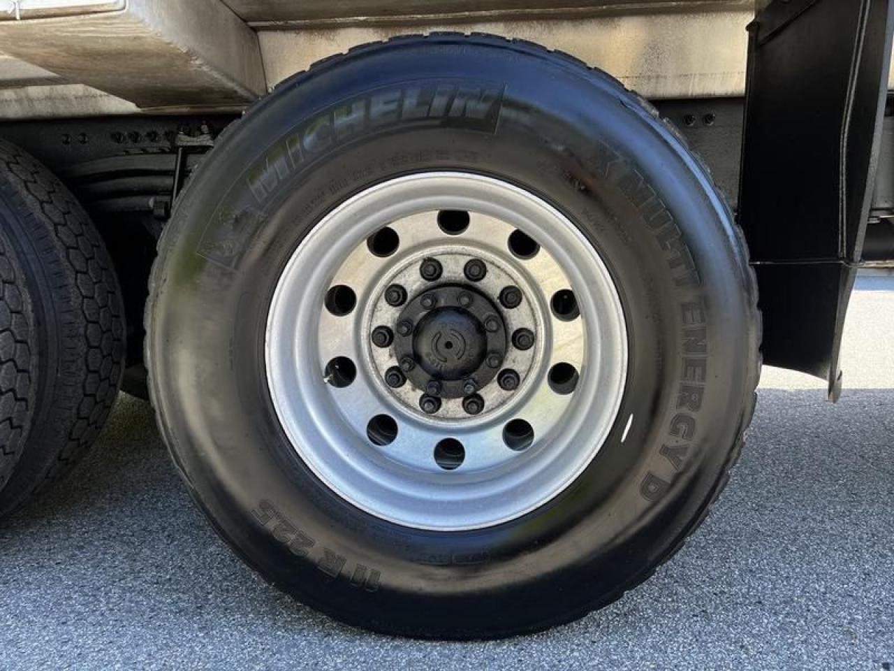 12501610