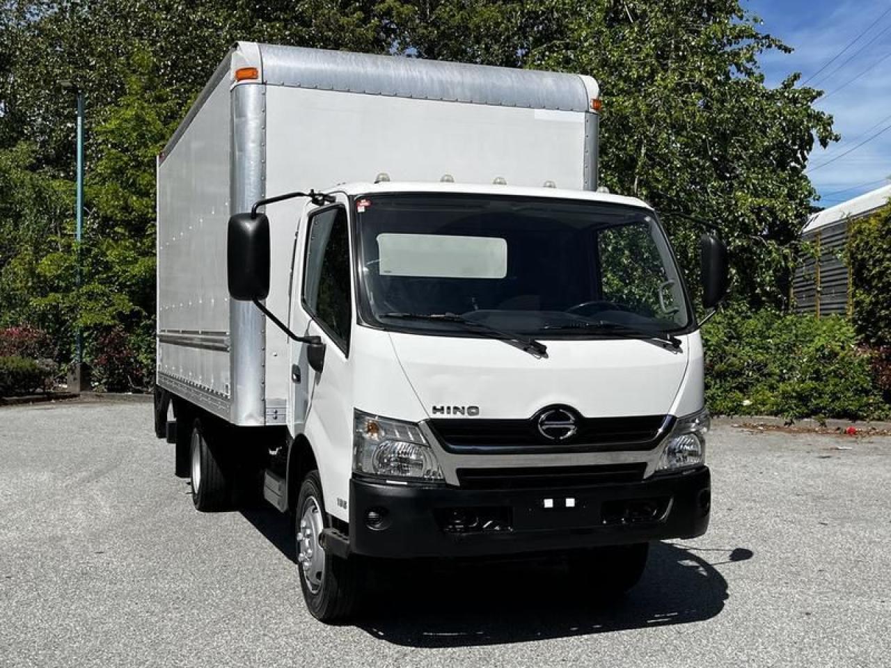 Used 2018 Hino 195 16 Foot Cube Van With Power Tailgate 3 Seater Diesel for sale in Burnaby, BC