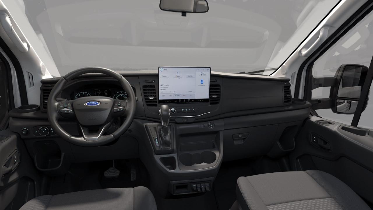 2025 Ford Transit XLT Photo5