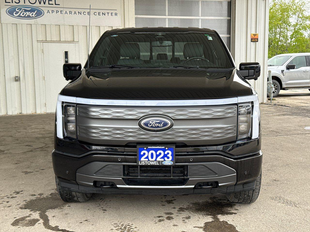 2023 Ford F-150 Lightning 