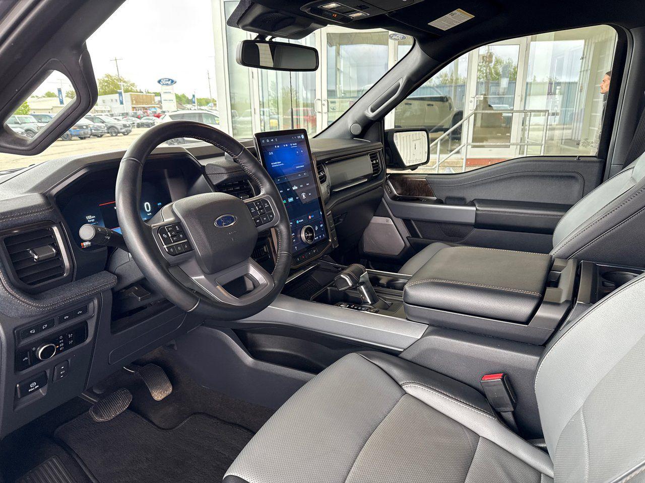 2023 Ford F-150 Lightning Lariat - Photo #14