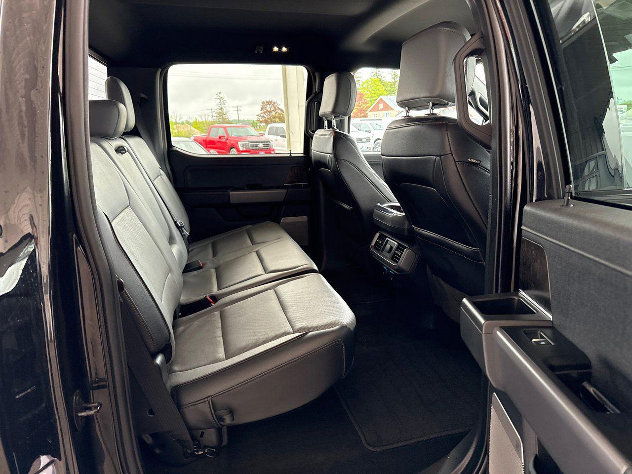 2023 Ford F-150 Lightning Lariat - Photo #26