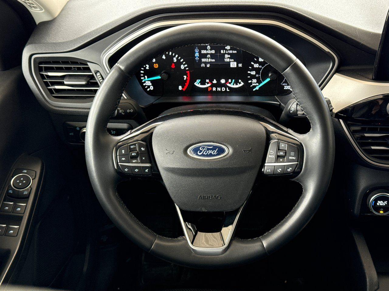 2021 Ford Escape SEL - Photo #14