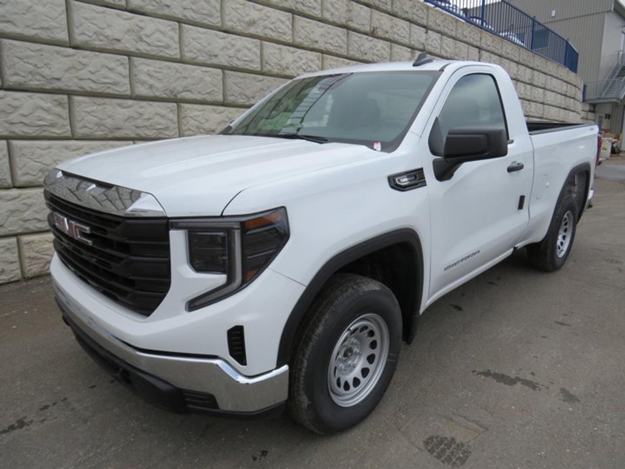 4WD Reg Cab 126 Pro, 8-Speed Automatic, Turbocharged Gas I4 2.7L/166