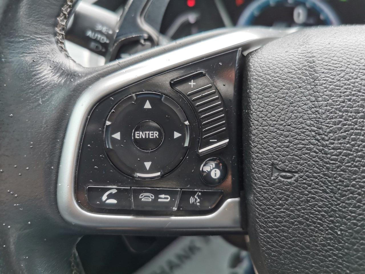 2016 Honda Civic Touring - Photo #19