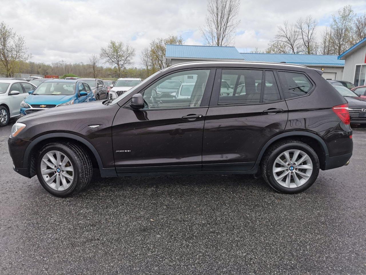 2016 BMW X3 28i XDrive - Photo #2