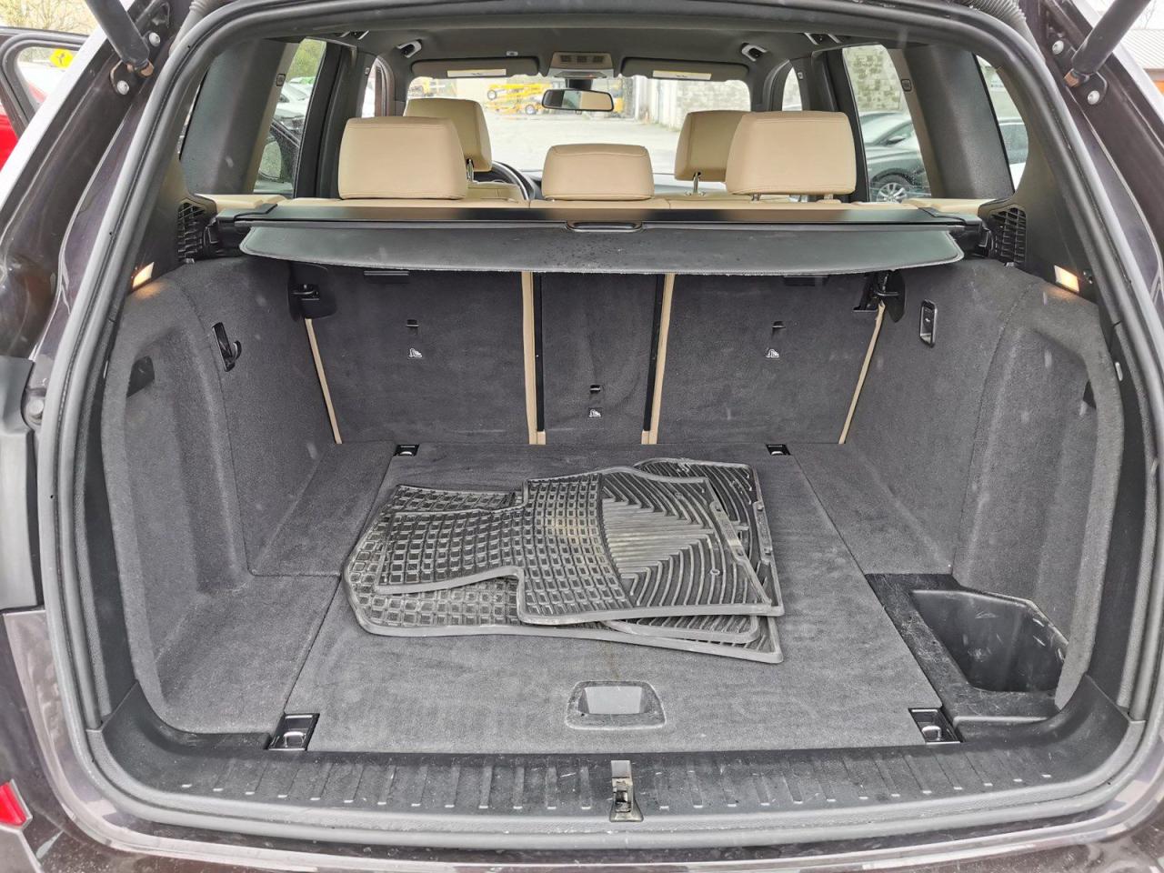 2016 BMW X3 28i XDrive - Photo #16