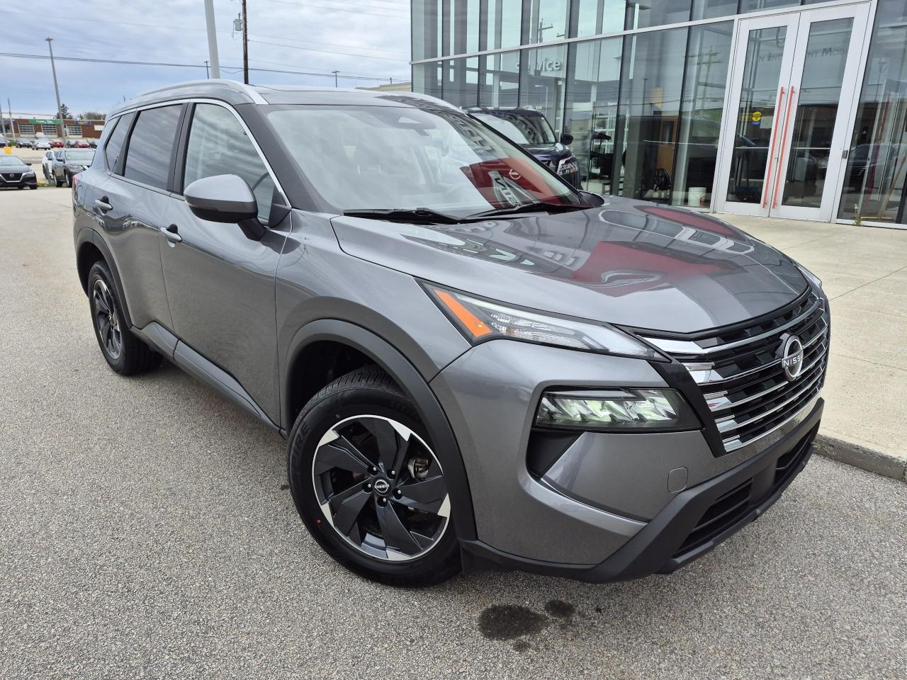 Used 2024 Nissan Rogue SV MOONROOF, POWER LIFT GATE, REMOTE START for sale in Yarmouth, NS