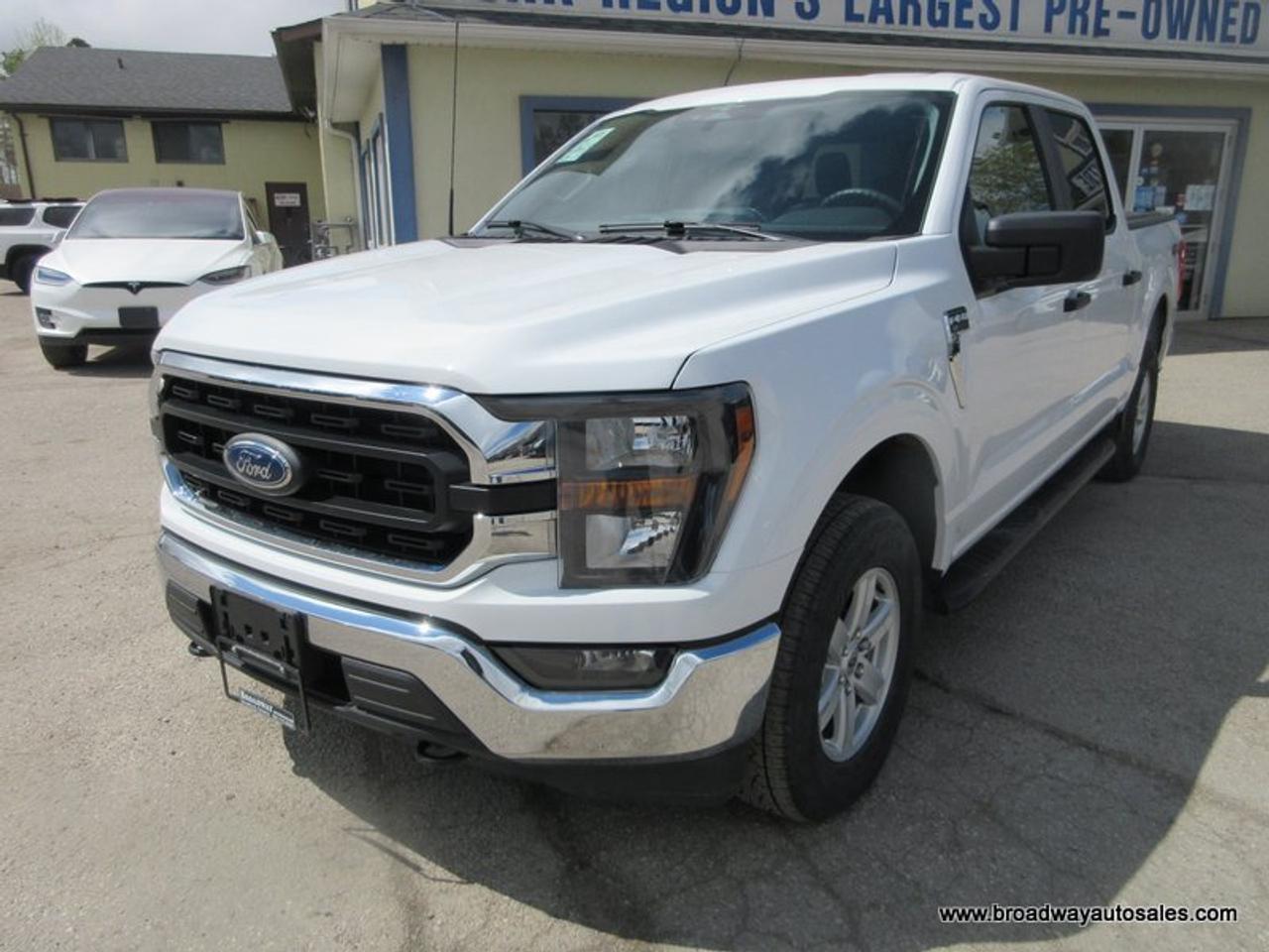 2.7L - V6 - ECO-BOOST - DOHC 24 VALVE ENGINE&nbsp; &nbsp; &nbsp;&nbsp;<br />4X4 SYSTEM&nbsp; &nbsp;<br />CREW-CAB&nbsp; &nbsp;<br />SHORT BOX&nbsp; &nbsp;<br />RUNNING BOARDS&nbsp; &nbsp; &nbsp;<br />TONNEAU COVER&nbsp; &nbsp; &nbsp; &nbsp;<br />TRACTION CONTROL&nbsp; &nbsp;<br />TOW SUPPORT&nbsp; &nbsp; &nbsp;&nbsp;&nbsp;<br />CLOTH INTERIOR&nbsp; &nbsp;<br />HEATED FRONT SEATS&nbsp; &nbsp; &nbsp;<br />TOUCH SCREEN DISPLAY&nbsp; &nbsp;&nbsp;<br />NAVIGATION SYSTEM&nbsp; &nbsp; &nbsp; &nbsp;<br />AM/FM RADIO PLAYER&nbsp; &nbsp; &nbsp;&nbsp;<br />USB CONNECTION&nbsp; &nbsp;&nbsp;<br />BLUETOOTH SYSTEM&nbsp; &nbsp;&nbsp;<br />REVERSE PARKING AID&nbsp; &nbsp;&nbsp;<br />BACK-UP CAMERA&nbsp;&nbsp;<br />KEYLESS ENTRY&nbsp; &nbsp;&nbsp;<br />FOG LIGHTS&nbsp; &nbsp; &nbsp; &nbsp;<br />MULTI-FUNCTIONAL STEERING WHEEL&nbsp;<br /><br /><br /><br />Family owned and operated since 1975; Broadway Auto Sales is committed to making your next vehicle buying experience as seamless and straight forward as possible. With friendly, no pressure sales staff, as well as a huge selection of vehicles, it's very easy to see why Broadway Auto Sales is the perfect place to find your next ride.&nbsp;<br /><br />Our vehicles are sold and priced as CERTIFIED. Yes. that's right! No hidden mechanical or additional inspection fees are charged to the buyer. The price you see advertised, is the price you pay, plus any applicable HST and license costs. Our vehicles are certified on site, within our own service centre, by licensed, fully trained, and professional mechanics.<br /><br />Get a FREE Carfax Canada Report with the purchase of your new vehicle!<br /><br />Regardless of credit history, we have financing options for every situation. Our specialists work closely with each customer to understand a payment and vehicle that is right for them. We have been working with credit specialists to rebuild credit scores since 1975, and we can achieve approvals other dealers simply can't.<br /><br />Extended warranties on vehicles are also available; at an additional cost. We work with a variety of different warranty companies, and can help you choose based on your driving habits and budget.<br /><br />Have a trade-in? Let us know.. we pay top dollar for trades!<br /><br />Contact us today via e-mail, phone or in-person!<br /><br />WWW.BROADWAYAUTOSALES.COM