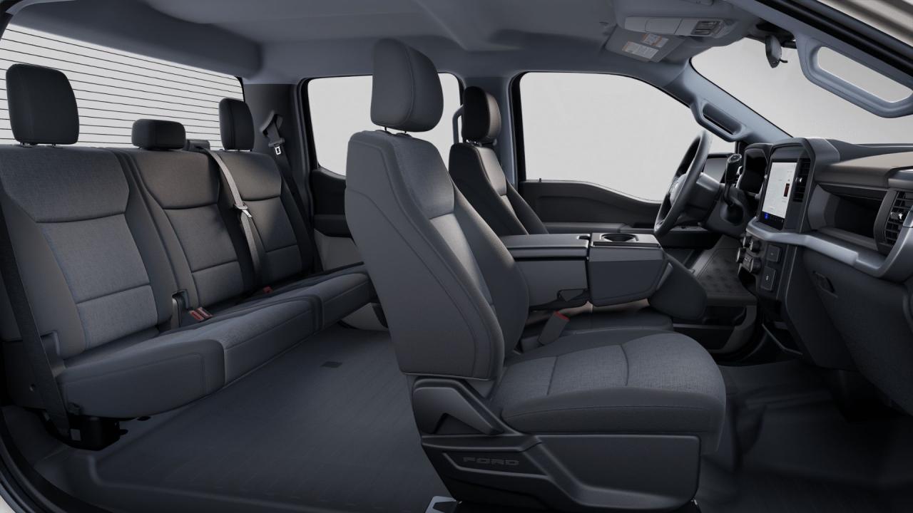 2025 Ford F-150  Photo5