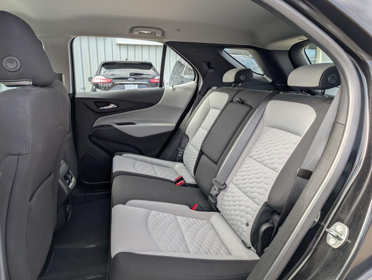 2018 Chevrolet Equinox LS - Photo #17