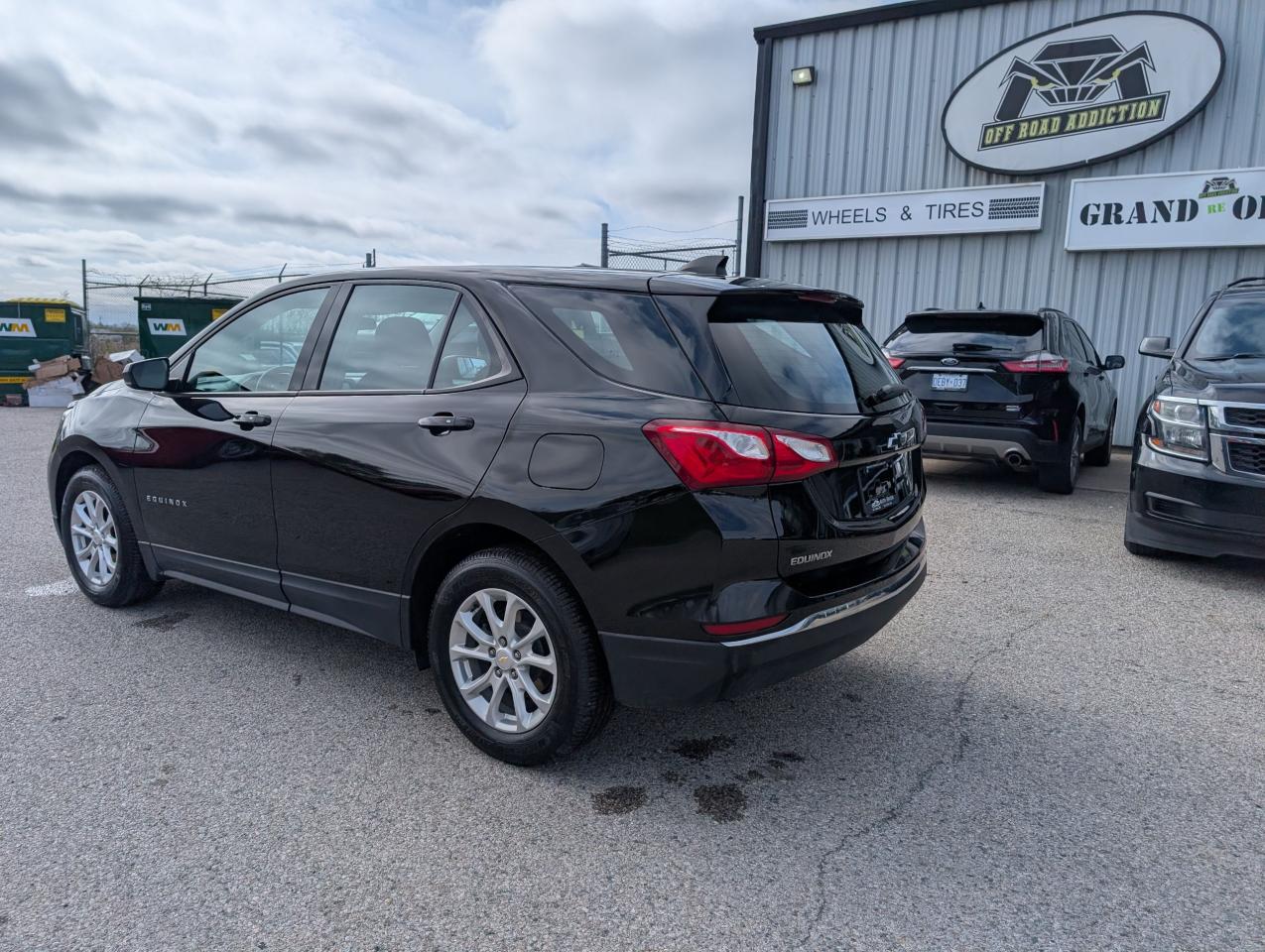 2018 Chevrolet Equinox LS - Photo #3