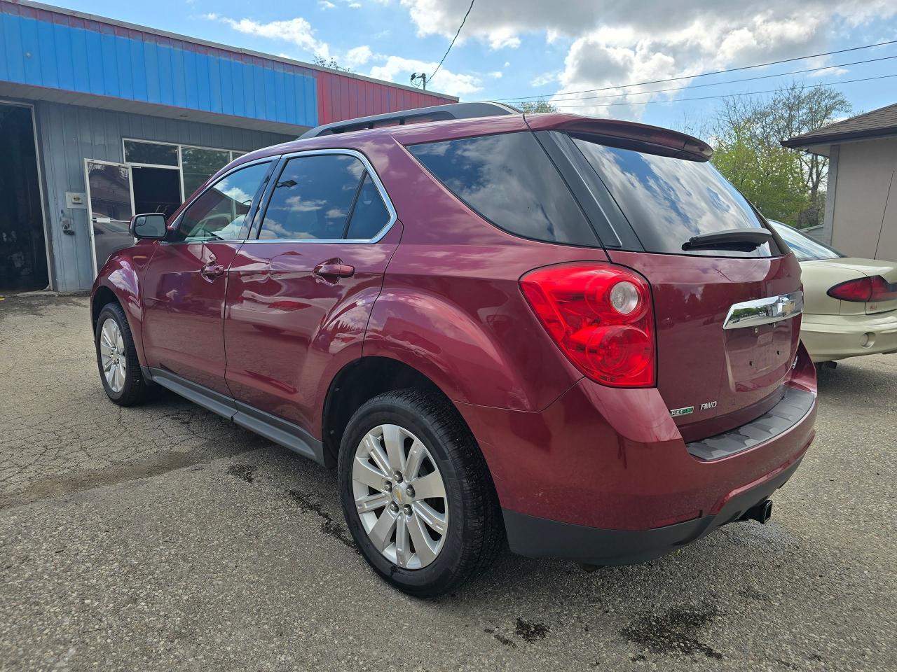 2012 Chevrolet Equinox 2LT - Photo #9