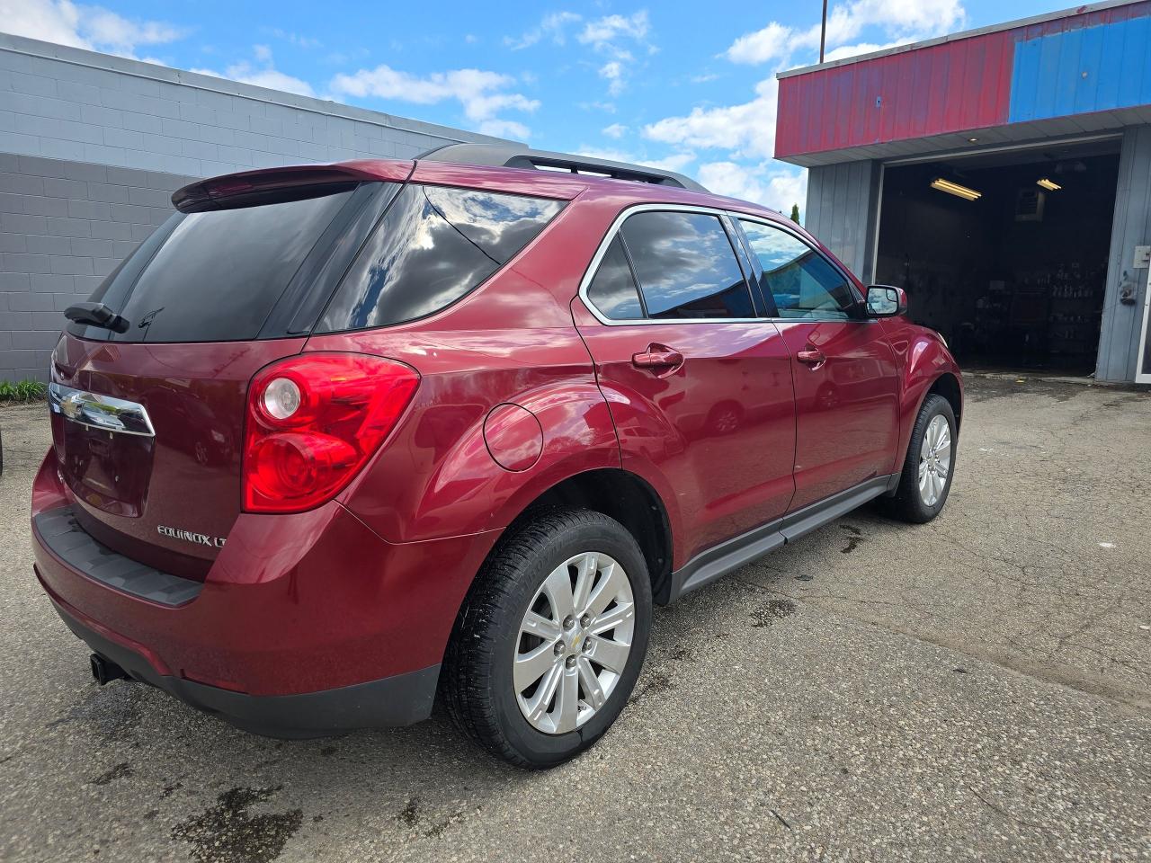 2012 Chevrolet Equinox 2LT - Photo #11